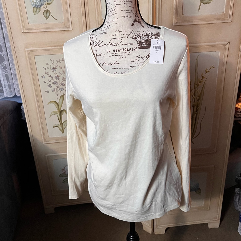 Nwt Deliciously Soft TShirt